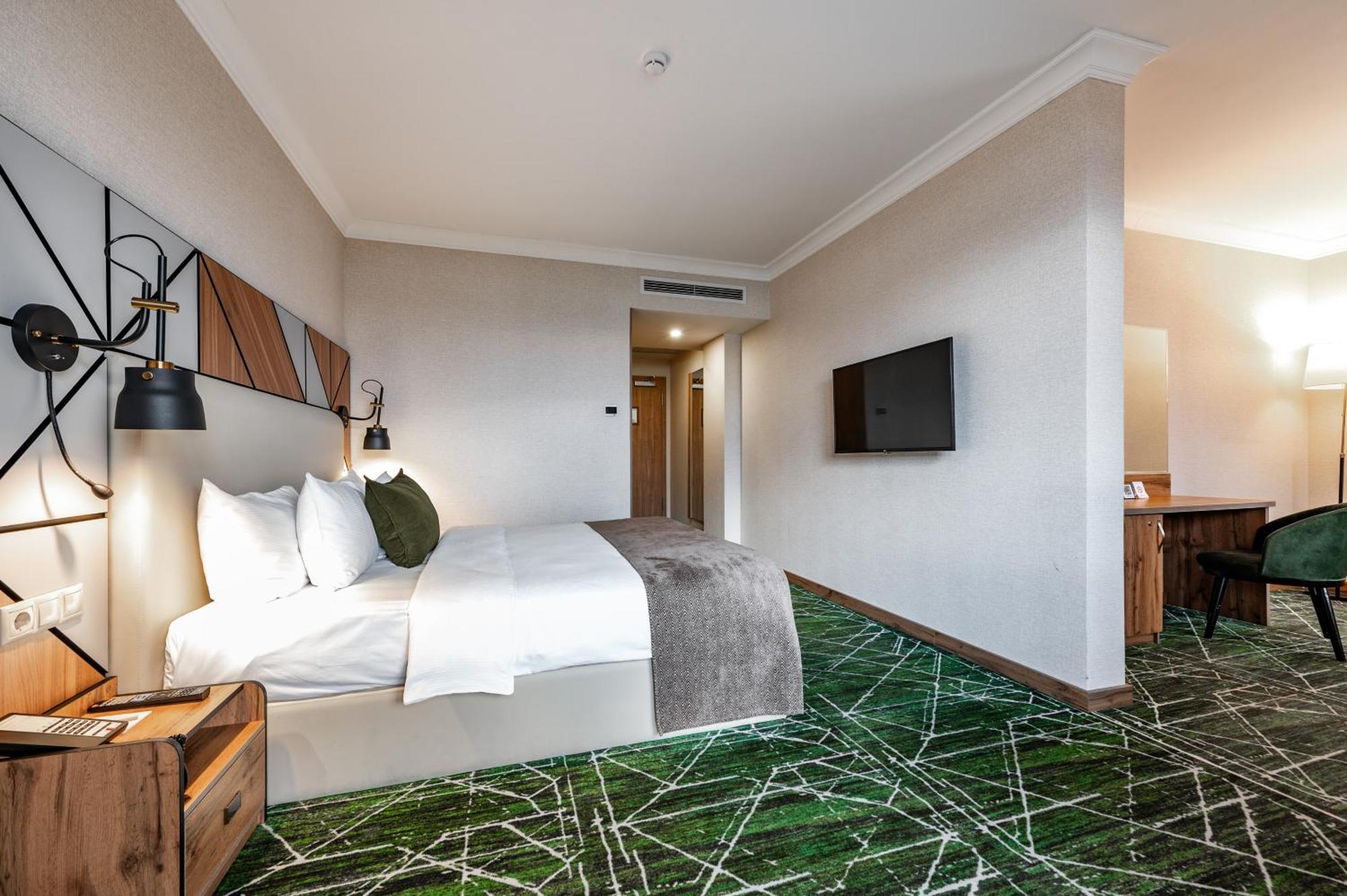 Wyndham Garden Burabay Hotel Buitenkant foto