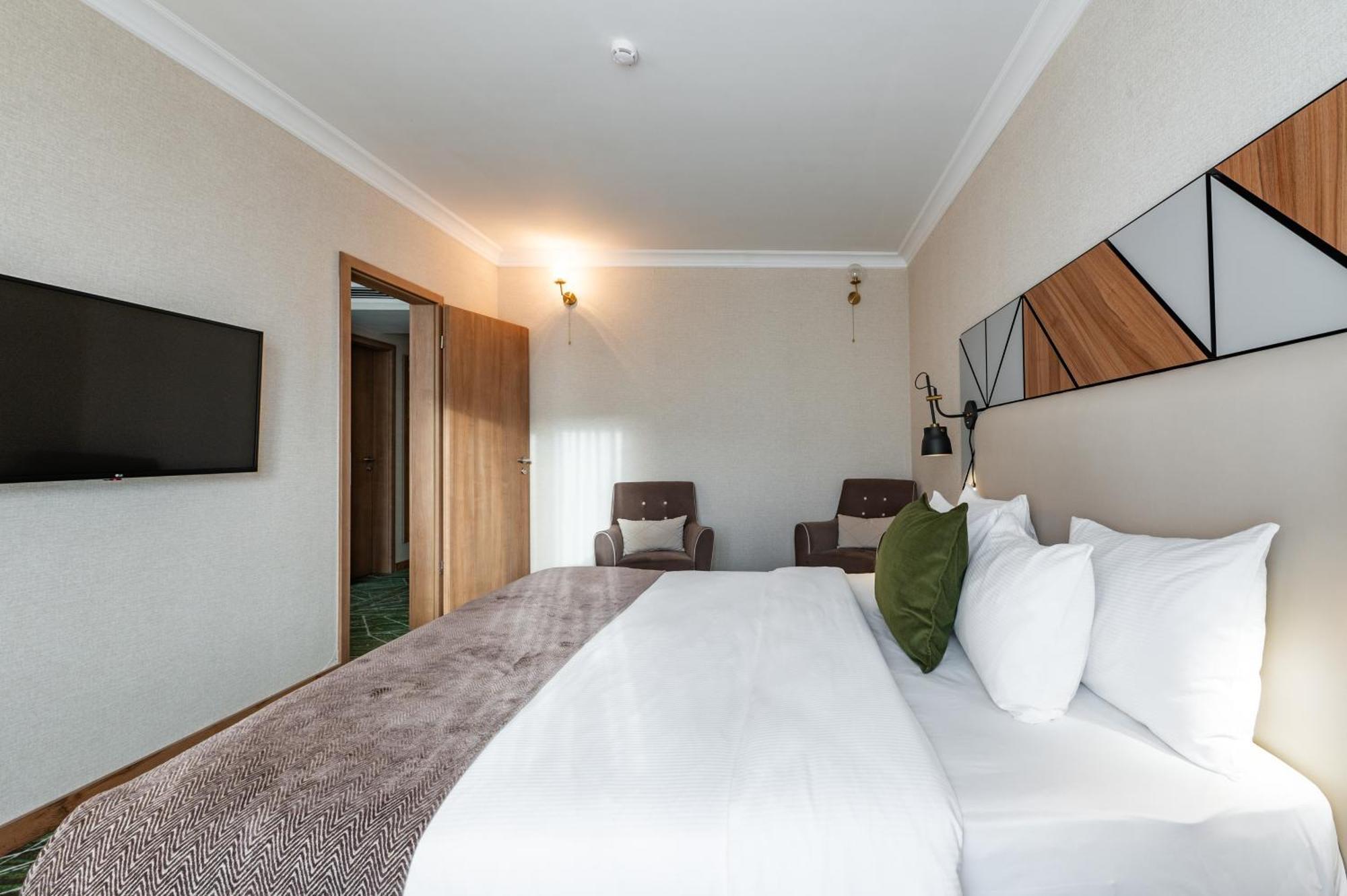 Wyndham Garden Burabay Hotel Buitenkant foto