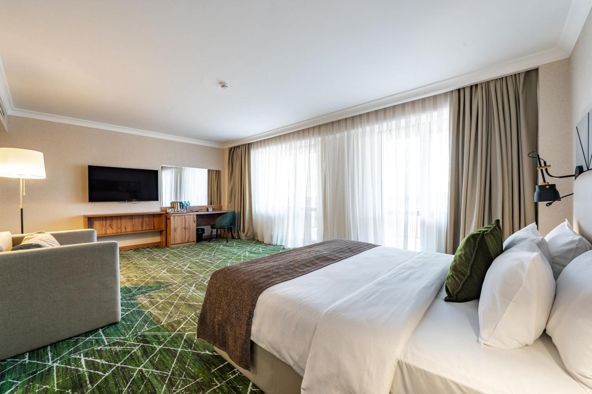 Wyndham Garden Burabay Hotel Buitenkant foto